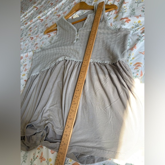 POL babydoll sleeveless grey tank knit size large boho top - Picture 4 of 9